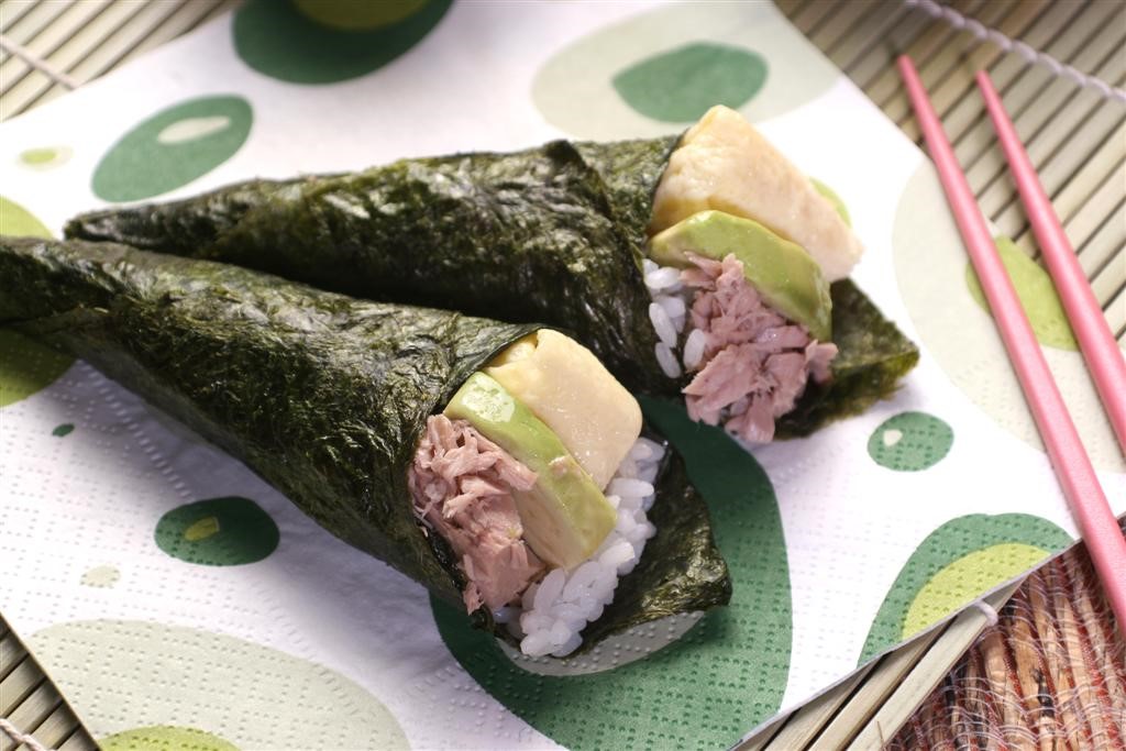 Avocado and Tuna Sushi Hand Roll