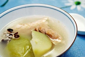 Chayote, Flathead Fish, and Lean Pork Soup